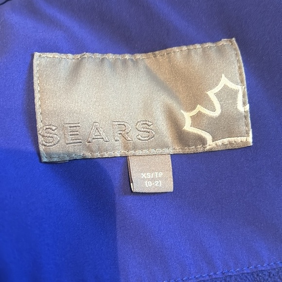 Sears vintage Women's Blue Hooded Jacket - Picture 2 of 8